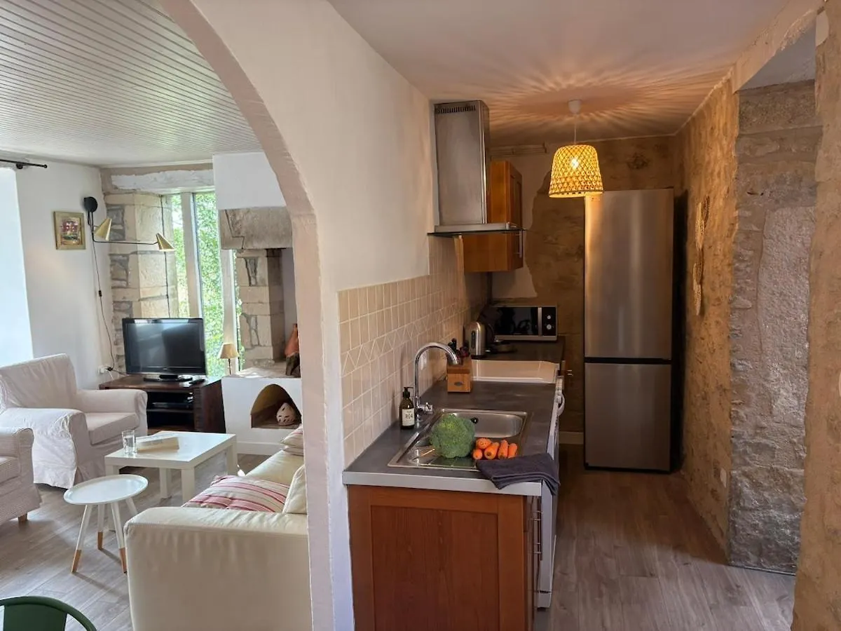 Casa vacanze Maison Avec Piscine - Vue Exceptionnelle - Parisot Parisot