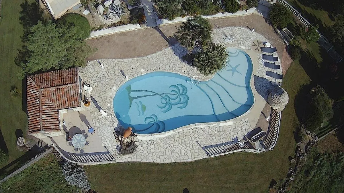 Casa vacanze Maison Avec Piscine - Vue Exceptionnelle - Parisot Parisot  Francia